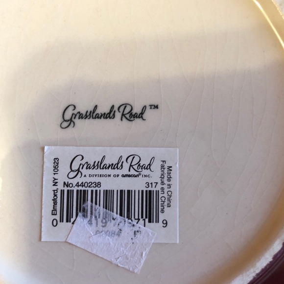 Grasslands Road Dining Grasslands Road Ivy Leaves And Grape Pottery Bowl Poshmark